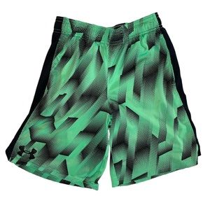 Under Armour Boy's Green and Black Eliminator Printed Shorts- Size Youth Small